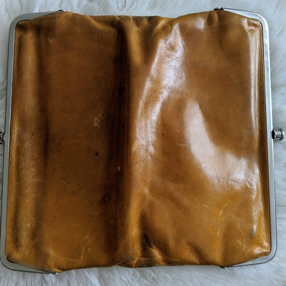 Hobo Wallet - Picture 3 of 8